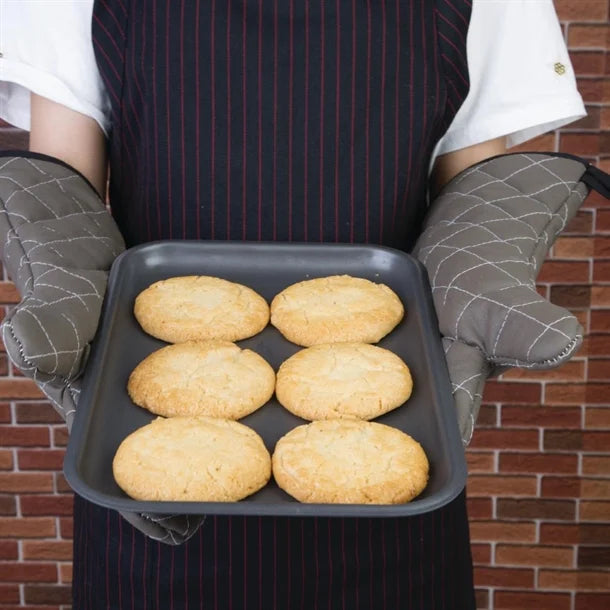 Vogue Flame Retardant Tan Oven Mitt 17"