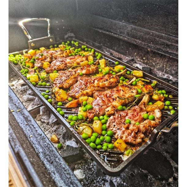 Britannia Cast Iron Double Burner Griddle Pan 45x25cm